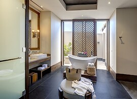 NIZUC Resort and Spa