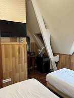 Hotel Isis