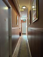 Hotel Isis