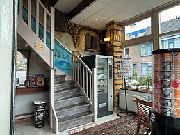 Hotel Isis