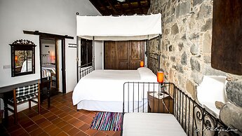 Ambelikos Traditional AgroHotel