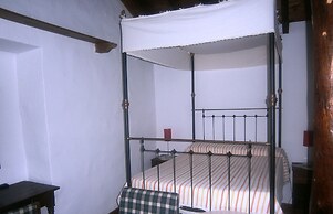 Ambelikos Traditional AgroHotel