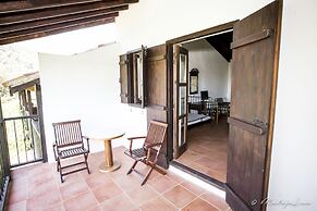 Ambelikos Traditional AgroHotel