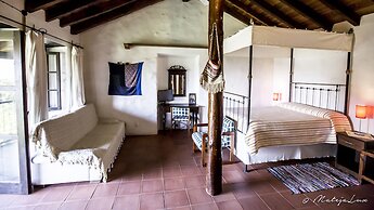 Ambelikos Traditional AgroHotel