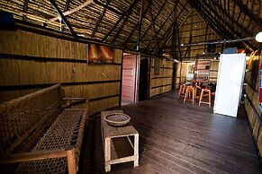Casa Barry Beach Lodge