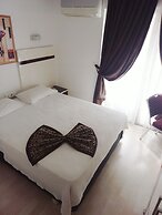 Atalla Hotel