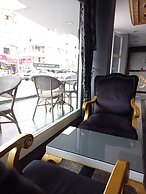Atalla Hotel