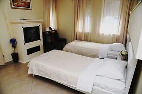 Dash Hotel