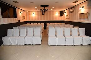 Dash Hotel