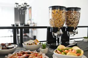 Dash Hotel