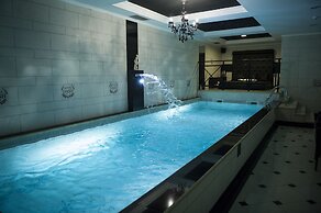 Dash Hotel
