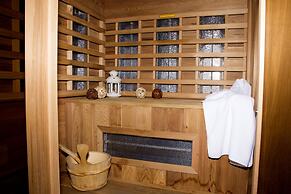 Dash Hotel