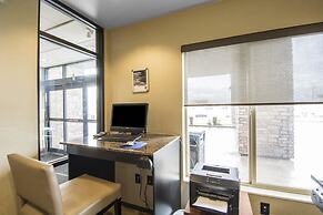Comfort Suites Saskatoon