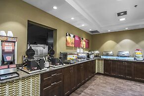 Comfort Suites Saskatoon