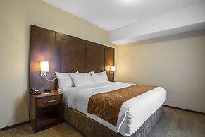 Comfort Suites Saskatoon