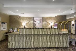 Comfort Suites Saskatoon
