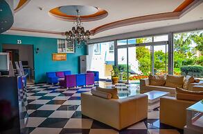Ark Suite Hotel
