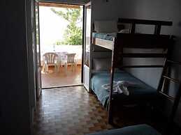 Apanemia Rooms