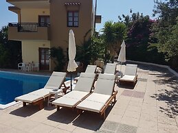 Sirocco Apartments