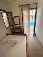 Sirocco Apartments