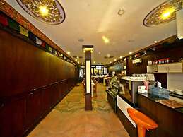 The Hotel Pleasure Home Inn