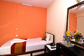 The Hotel Pleasure Home Inn