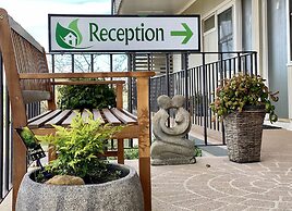 Titania Motel