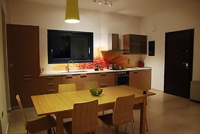 Sugar and Almond - Luxury Apartments