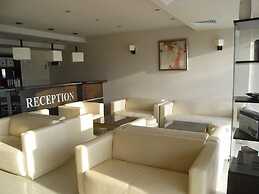 Albizia Hotel