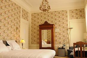 Fine Fleur Bed & Breakfast