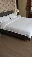 Fine Fleur Bed & Breakfast