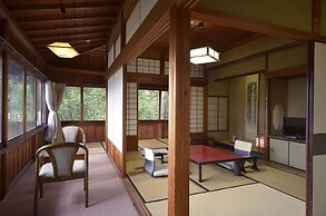 Yunoshimakan