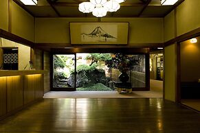 Yunoshimakan