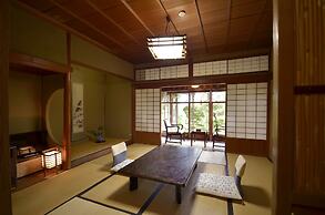Yunoshimakan