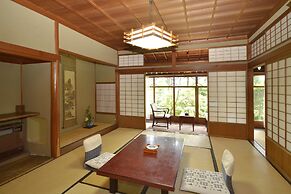 Yunoshimakan