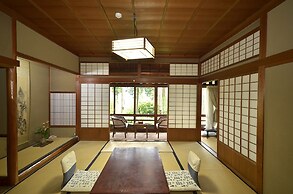 Yunoshimakan