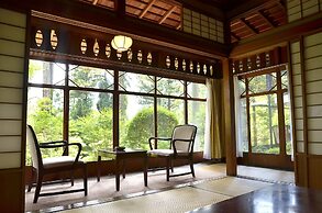 Yunoshimakan