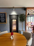 Half Moon Jackfield