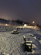 Half Moon Jackfield
