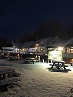 Half Moon Jackfield