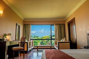 Pokhara Grande