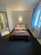 Hôtel & Résidence Avermes