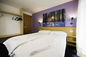 Hotel Teola