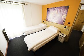 Hotel Teola