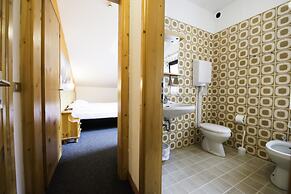 Hotel Teola