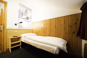 Hotel Teola