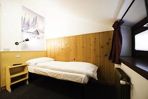 Hotel Teola