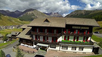 Hotel Teola