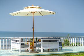 La Cabana Beach and Spa