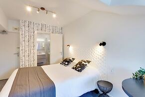 Brit Hotel Le Cygne